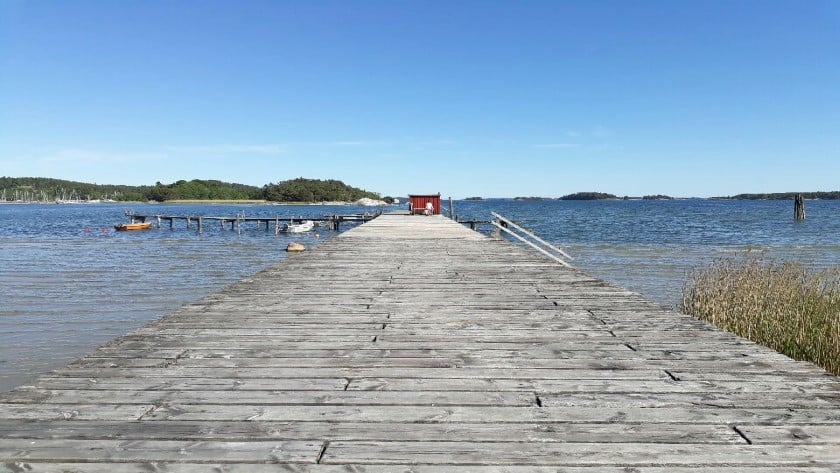 Brygga vid havet
